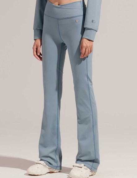 超細水磨毛小喇叭褲【兩色】