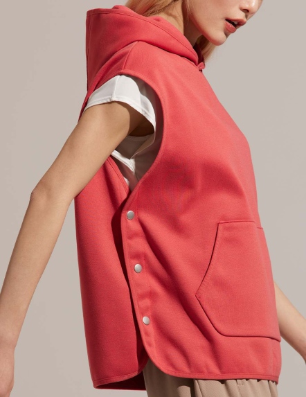 REBOOT釘釦口袋連帽背心【多色】