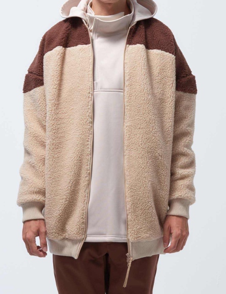 COZEE-抗菌羊麗絨拼色OverSize外套【兩色】